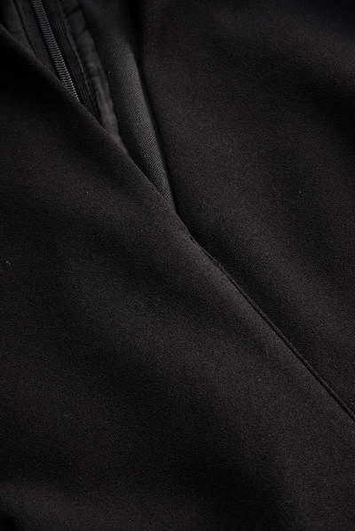 Elegant Black Midi Dress with Belt and Mandarin Collar