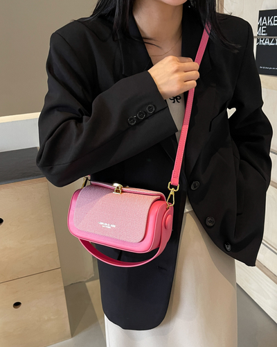 Valersia Retro II shoulder bag with coloured fabric flap | Elegant and functional design