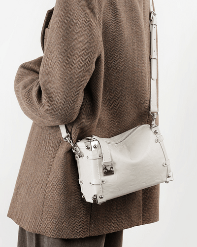 Valersia Silvery Edge wrinkled leather bag | Elegant and original design
