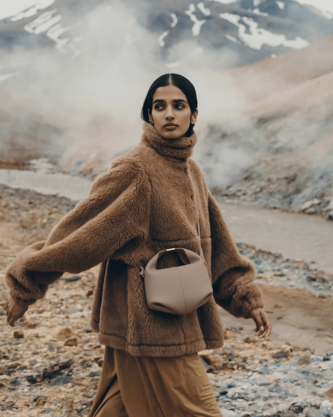 Valersia Poléne Bren Leather Bag | Elegant and Functional Everyday Accessory