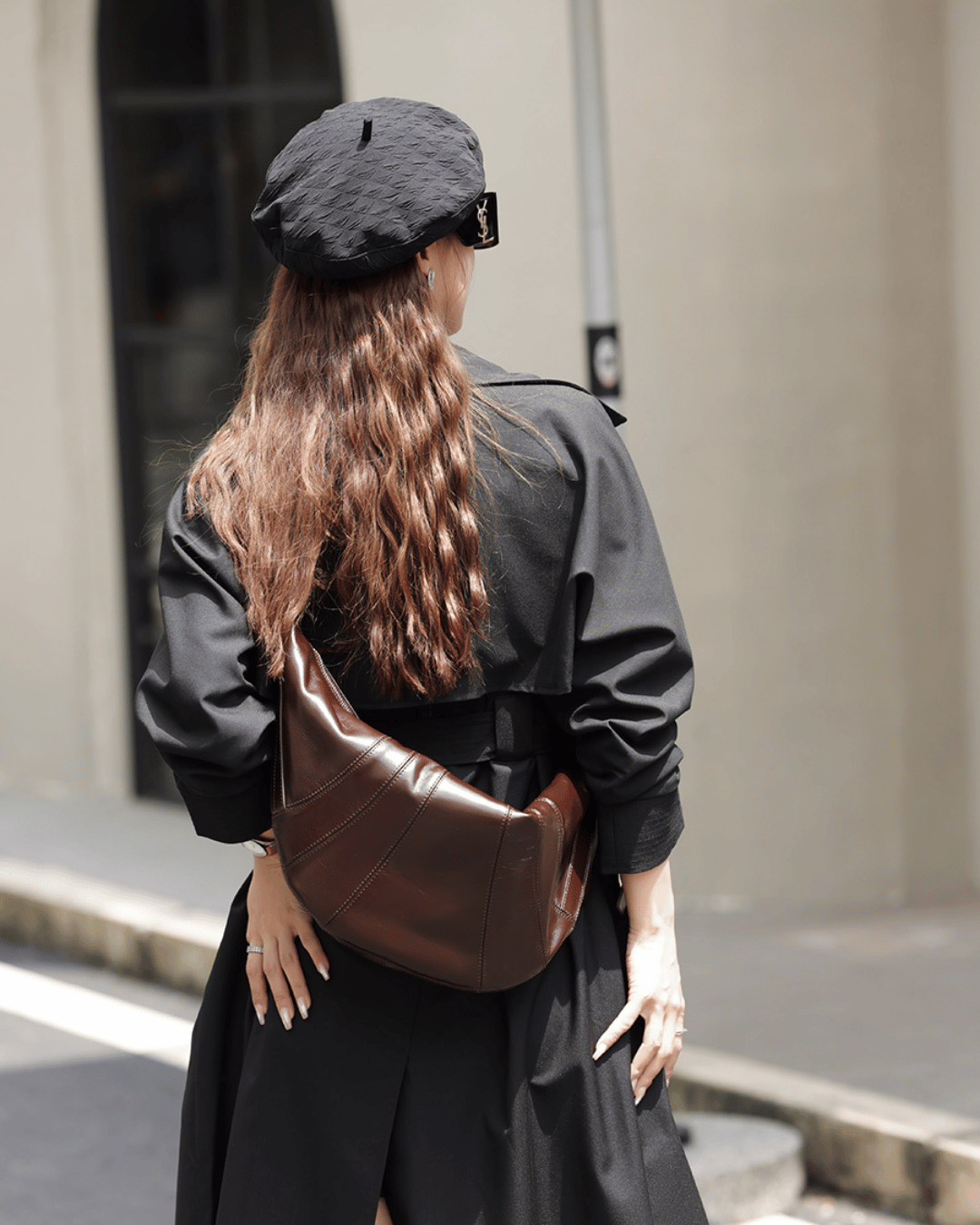 Valersia Banana Curve Lux Leather bag | For everyday use and elegance