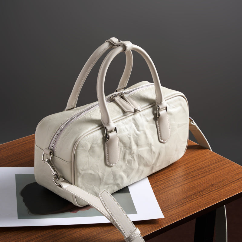 Valersia Redefine Texture Lux Bag | Elegant and functional details