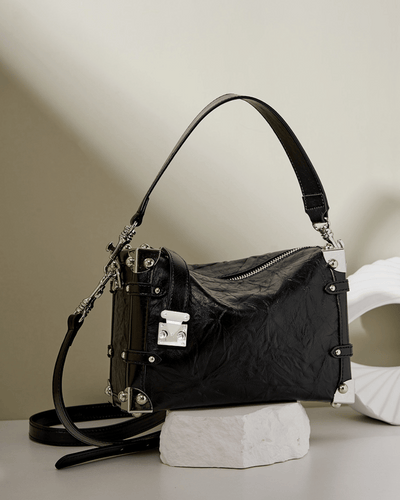 Valersia Silvery Edge wrinkled leather bag | Elegant and original design