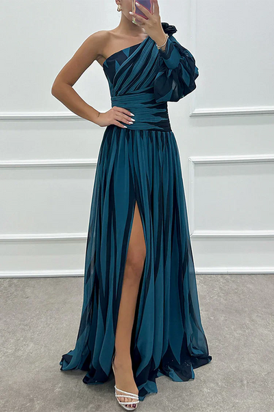 Tilda | Striking Sculpted Gown