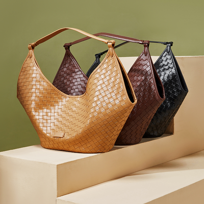 Valersia Braide Élégante Hobo Bag | Spacious and elegant design