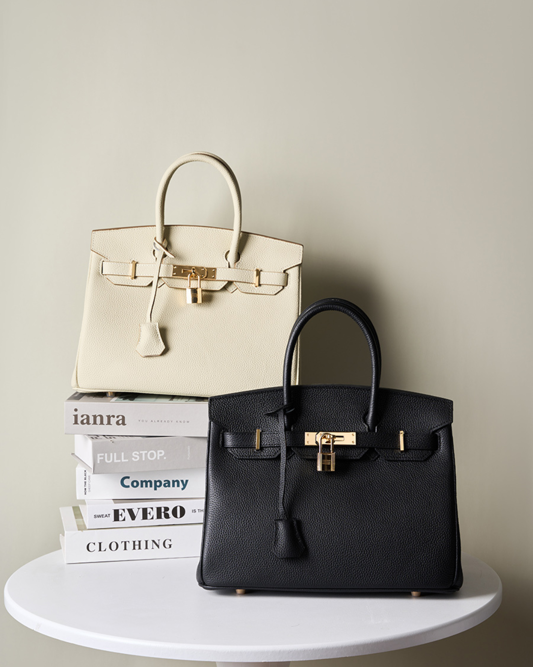 Valersia AURA Premium leather bag | Modern and elegant design