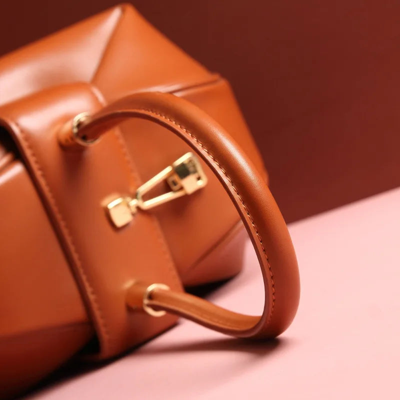 Valersia Wonton – Creative and Fun Luxury Leather Bag