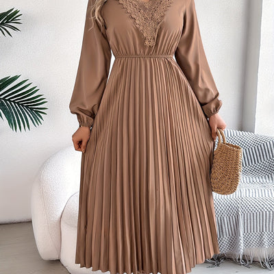 Rosalind Quinn | Lace V-Neck A-Line Dress