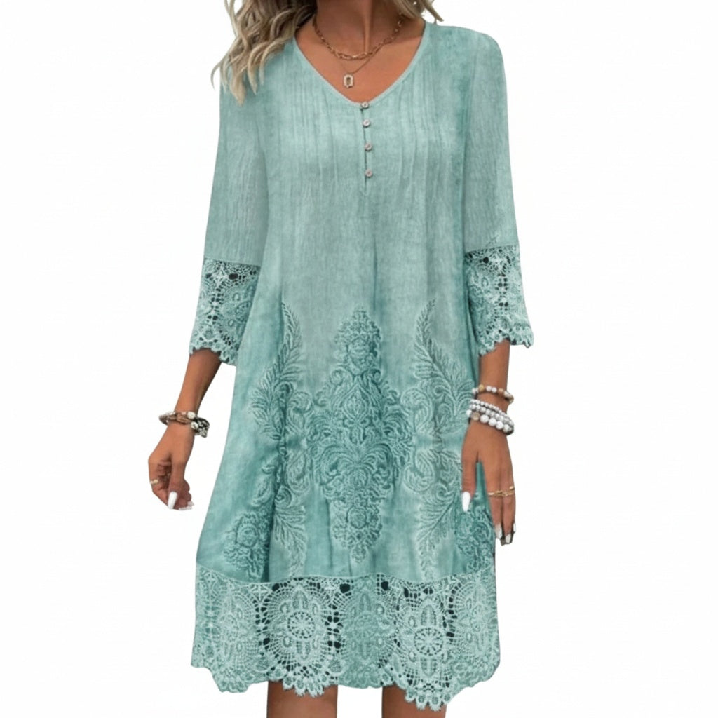 Desi | Flattering Lace Dress