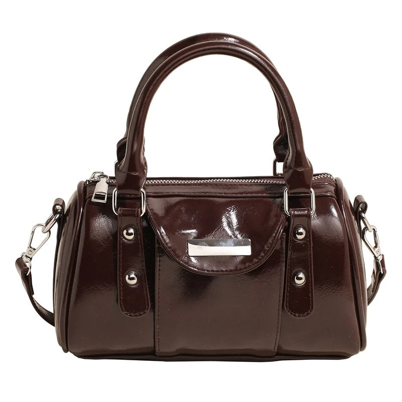 Valersia Modern luxury leather bag | Elegant and modern design