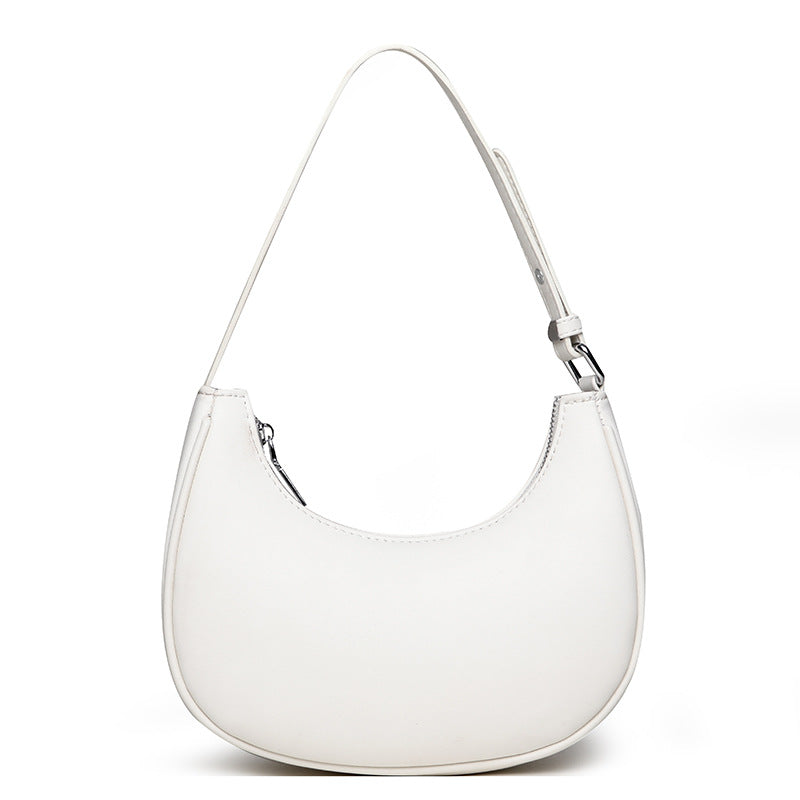 Valersia Half-moon shaped leather bag | Modern design with adjustable shoulder strap