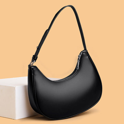 Valersia Half-moon shaped leather bag | Modern design with adjustable shoulder strap